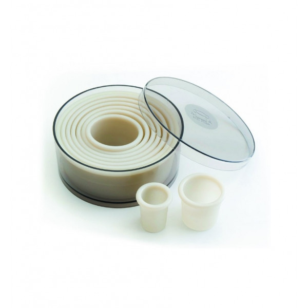 CAJA DE 9 CORTAPASTAS REDONDOS NYLON 